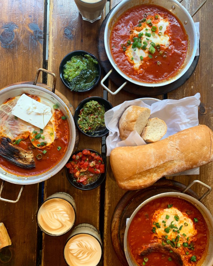 Shakshuka bij Oshel food bar