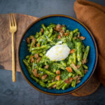 Casarecce met pesto van cavolo nero, ricotta en pangrattato